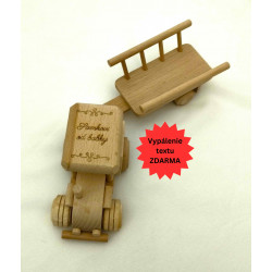 Dřevěný traktor s vlečkou